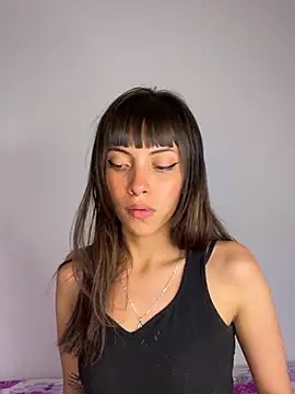 Snapshot of MiaGoth_ chatting on May 15, 2026, 10:41 pm MiaGoth online show from May 15, 2026, 10:41 pm