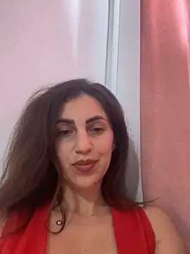 EmaSkyes online show from November 13, 2025, 7:45 am