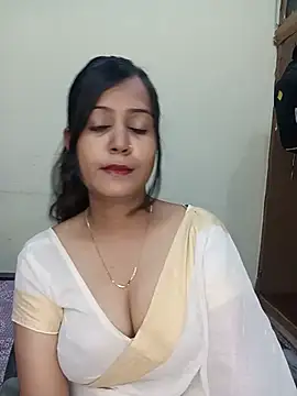 Snapshot of Miss-Riyasingh chatting on July 12, 2026, 1:34 pm Miss-Riyasingh online show from July 12, 2026, 1:34 pm