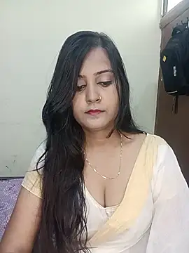 Snapshot of Miss-Riyasingh chatting on July 5, 2026, 5:14 am Miss-Riyasingh online show from July 5, 2026, 5:14 am