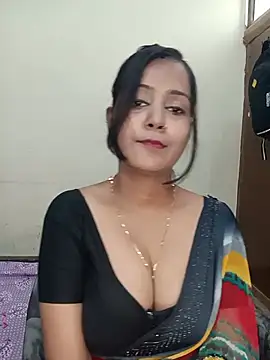 Snapshot of Miss-Riyasingh chatting on June 19, 2026, 4:51 am Miss-Riyasingh online show from June 19, 2026, 4:51 am