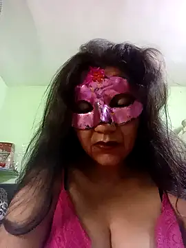 Snapshot of DesiMuffin chatting on March 14, 2025, 11:11 pm DesiMuffin online show from March 14, 2025, 11:11 pm