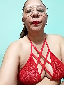 Snapshot of MATTHEW_MRANDA chatting on May 21, 2026, 8:17 pm MATTHEW MRANDA online show from May 21, 2026, 8:17 pm