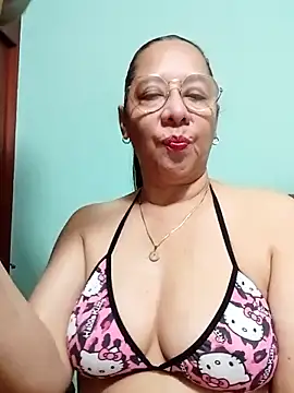 Snapshot of MATTHEW_MRANDA chatting on May 10, 2026, 3:58 pm MATTHEW MRANDA online show from May 10, 2026, 3:58 pm