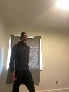 Snapshot of honeybrow chatting on December 29, 2024, 3:35 pm honeybrow online show from December 29, 2024, 3:35 pm