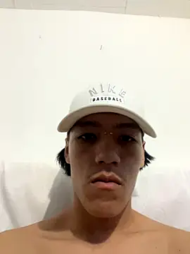 Snapshot of CRYBYT9 chatting on November 29, 2025, 1:06 am CRYBYT9 online show from November 29, 2025, 1:06 am