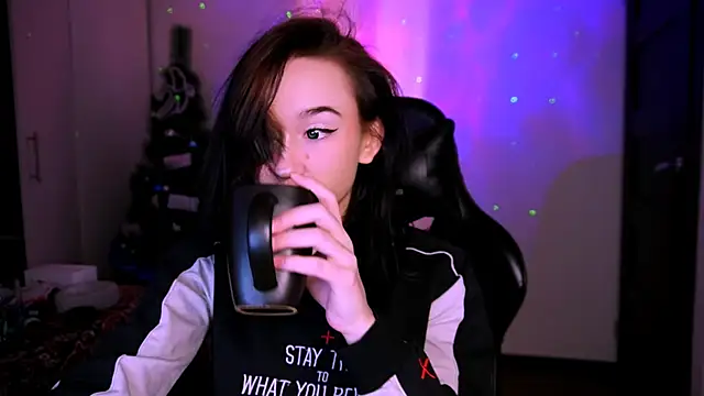 Kimiko   online show from January 26, 2025, 10:57 pm