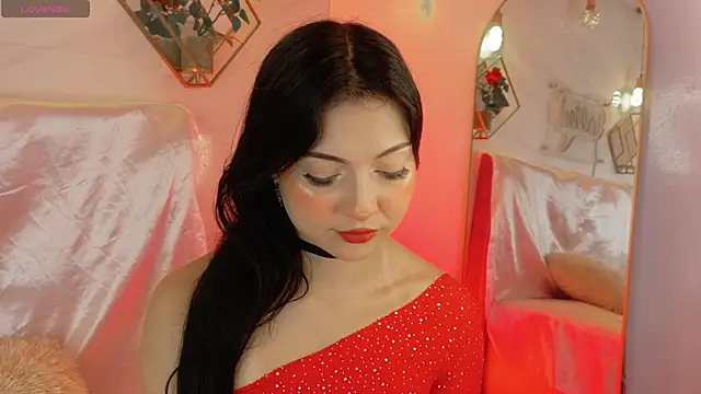 Snapshot of _Rouse_v chatting on October 21, 2025, 1:54 pm Rouse v online show from October 21, 2025, 1:54 pm