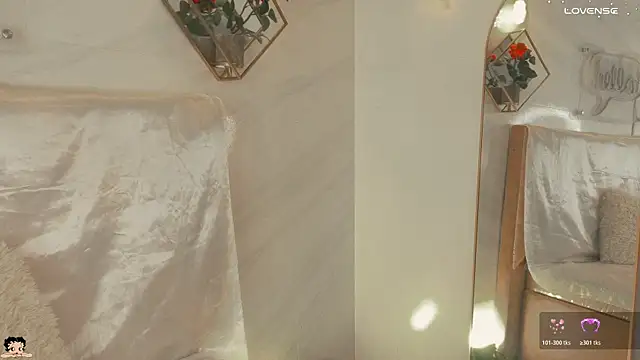 Snapshot of _Rouse_v chatting on November 21, 2025, 3:55 pm Rouse v online show from November 21, 2025, 3:55 pm