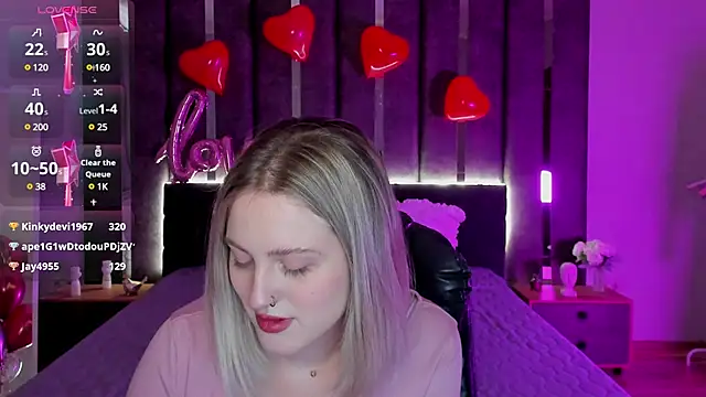 Snapshot of _Sarah_Soul_ chatting on February 15, 2025, 3:52 am Sarah Soul online show from February 15, 2025, 3:52 am