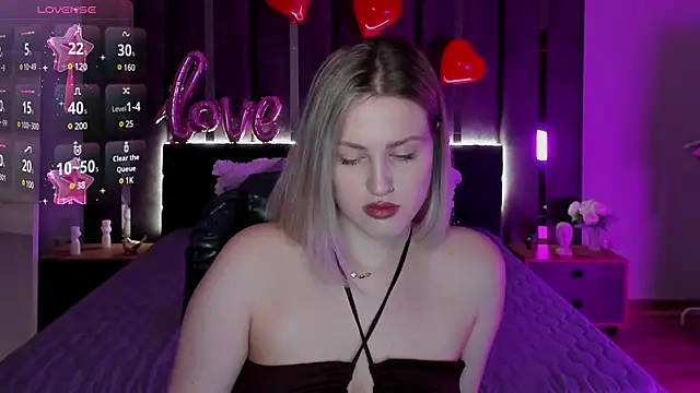 Snapshot of _Sarah_Soul_ chatting on February 16, 2025, 12:52 am Sarah Soul online show from February 16, 2025, 12:52 am