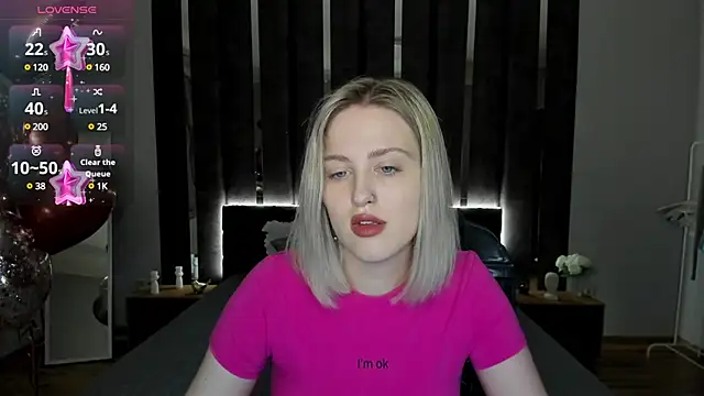 Snapshot of _Sarah_Soul_ chatting on February 18, 2025, 12:48 am Sarah Soul online show from February 18, 2025, 12:48 am
