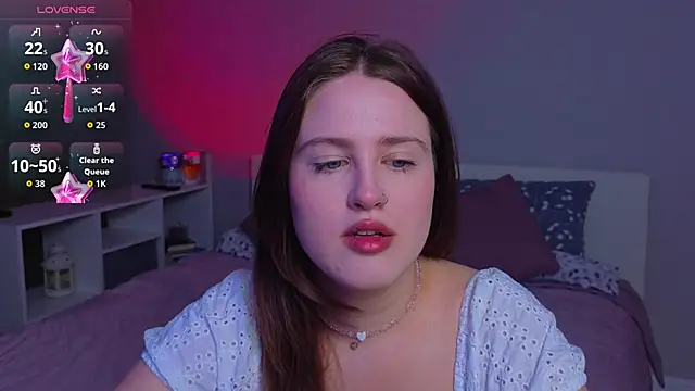  Sarah Soul  online show from April 2, 2026, 11:22 pm