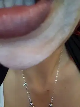 Snapshot of Carolina_red chatting on February 20, 2026, 3:47 pm Carolina red online show from February 20, 2026, 3:47 pm