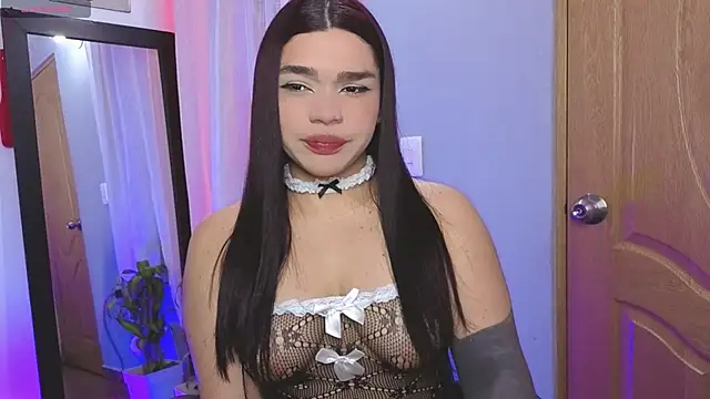 Snapshot of Veronica_111 chatting on February 2, 2026, 12:53 am Veronica 111 online show from February 2, 2026, 12:53 am