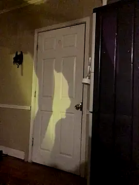 yosparky online show from November 16, 2025, 4:06 am