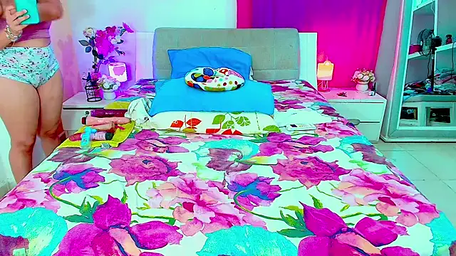 Snapshot of Kendralove31xxx chatting on October 20, 2025, 2:46 am Kendralove31xxx online show from October 20, 2025, 2:46 am