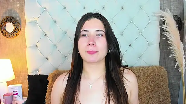 Snapshot of ValeryLovee chatting on February 20, 2025, 9:00 am ValeryLovee online show from February 20, 2025, 9:00 am