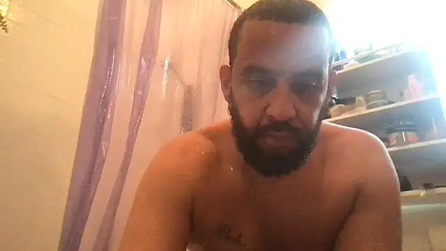 Z415 online show from October 8, 2025, 4:08 pm