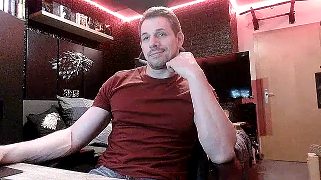 dreamwallker21 online show from April 23, 2026, 8:10 pm
