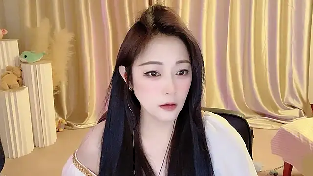 Snapshot of Daisy-77 chatting on March 12, 2025, 6:00 pm Daisy-77 online show from March 12, 2025, 6:00 pm