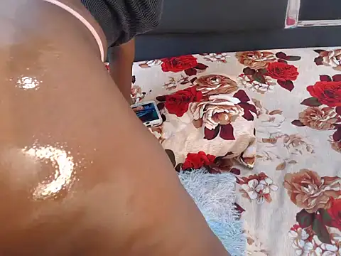 roseendoo1 online show from November 21, 2025, 1:37 am