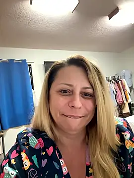 Hotslut187 online show from January 11, 2026, 11:39 am