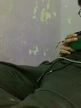 Snapshot of Sexy_king4 chatting on March 8, 2025, 11:05 am Sexy king4 online show from March 8, 2025, 11:05 am