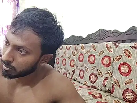 HunkyAriyan online show from May 31, 2026, 5:57 am