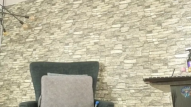 Snapshot of alondrabigtits chatting on November 29, 2025, 12:27 pm alondrabigtits online show from November 29, 2025, 12:27 pm