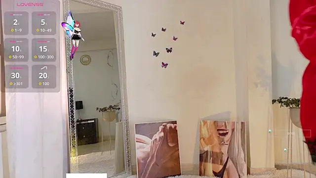 Snapshot of RileySkye chatting on September 8, 2025, 6:18 pm RileySkye online show from September 8, 2025, 6:18 pm