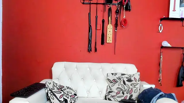 MIA SOPHIA1 online show from February 27, 2025, 8:13 am