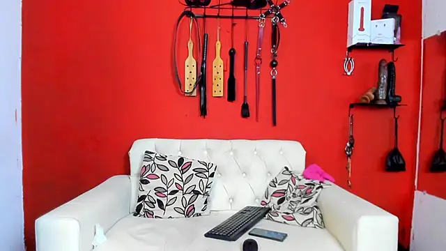 MIA SOPHIA1 online show from January 31, 2025, 4:25 am