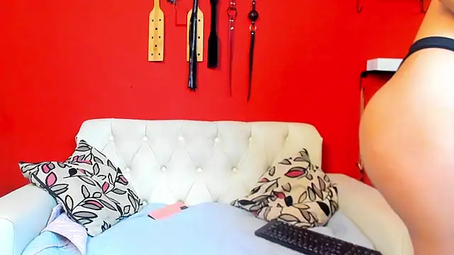 MIA SOPHIA1 online show from January 10, 2025, 5:26 am