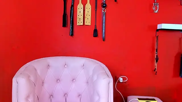 MIA SOPHIA1 online show from December 12, 2024, 4:37 am