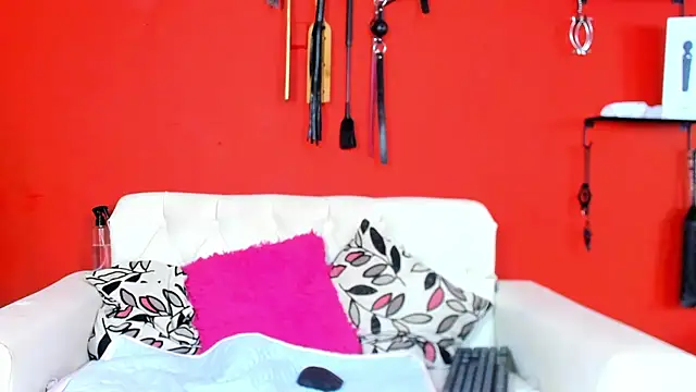 MIA SOPHIA1 online show from December 4, 2024, 8:17 am