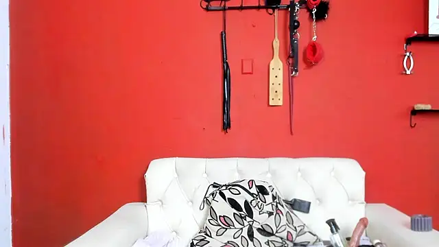 MIA SOPHIA1 online show from February 26, 2025, 5:13 am