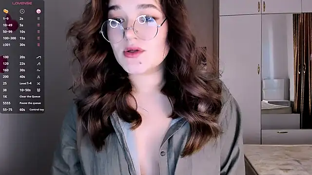 July Slowdive online show from February 27, 2025, 1:28 pm