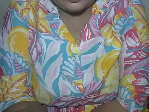 Snapshot of bhabhi_jaan11 chatting on November 15, 2025, 7:51 pm bhabhi jaan11 online show from November 15, 2025, 7:51 pm