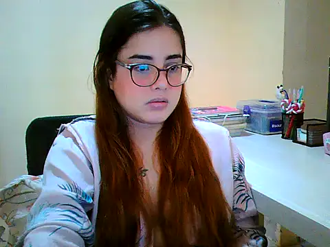 maliamiller online show from October 31, 2025, 11:44 pm