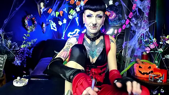 Snapshot of Purple_Coffin666 chatting on January 12, 2026, 12:01 pm Purple Coffin666 online show from January 12, 2026, 12:01 pm