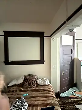 Snapshot of SunnyRays69 chatting on September 20, 2025, 4:34 pm SunnyRays69 online show from September 20, 2025, 4:34 pm