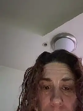 Snapshot of SunnyRays69 chatting on March 2, 2026, 6:58 am SunnyRays69 online show from March 2, 2026, 6:58 am