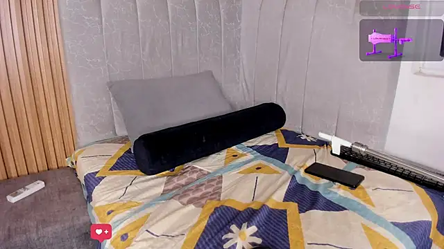 celeste jhons online show from October 29, 2025, 8:08 pm