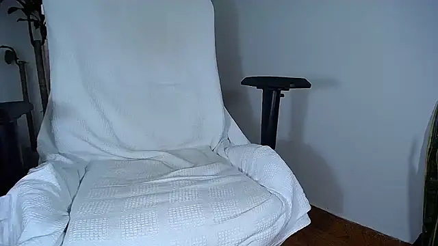 Snapshot of diamond_black00 chatting on March 9, 2025, 7:05 pm diamond black00 online show from March 9, 2025, 7:05 pm