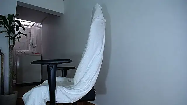 Snapshot of diamond_black00 chatting on March 5, 2025, 6:23 pm diamond black00 online show from March 5, 2025, 6:23 pm