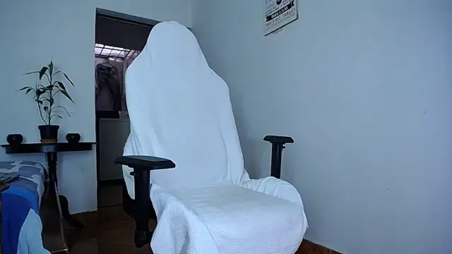 Snapshot of diamond_black00 chatting on January 6, 2026, 9:19 pm diamond black00 online show from January 6, 2026, 9:19 pm