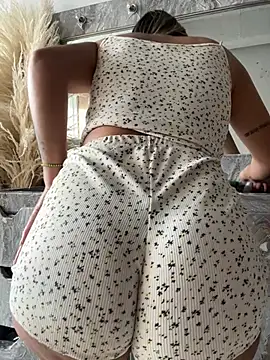 Snapshot of doll_celeste20 chatting on May 16, 2026, 11:53 am doll celeste20 online show from May 16, 2026, 11:53 am