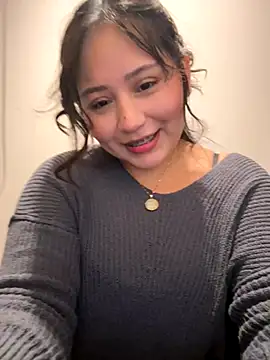 Snapshot of kittyfresita chatting on November 13, 2025, 2:15 am kittyfresita online show from November 13, 2025, 2:15 am