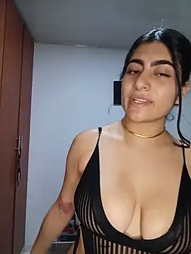 Snapshot of miakhalifaaa_ chatting on June 14, 2026, 9:27 pm miakhalifaaa online show from June 14, 2026, 9:27 pm